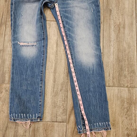 Pilcro Jeans Womens Size 28 Slim Boyfriend Distressed Pink Frayed Ankle Crop - Picture 4 of 11